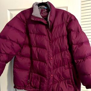 LL BEAN WOMENS PLUS SIZE 2X ZIP UP DOWN PUFFER JACKET BURGUNDY